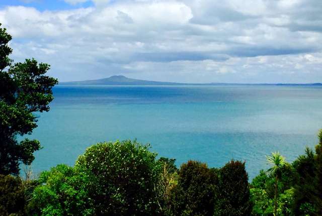 341 Pinecrest Drive Gulf Harbour_1