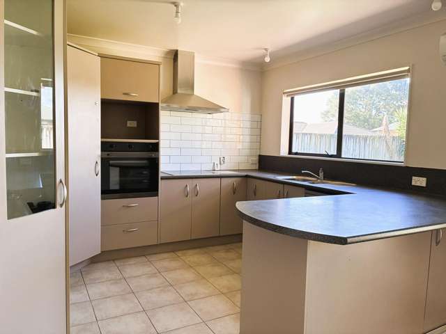 12 Abergeldie Way Cambridge_1