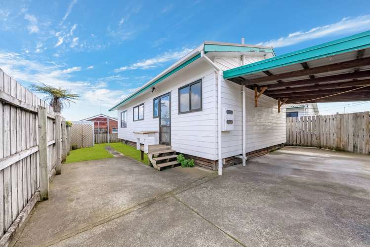 2/16 Ingram Street Papakura_10