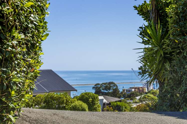 103 Princes Drive Britannia Heights_18