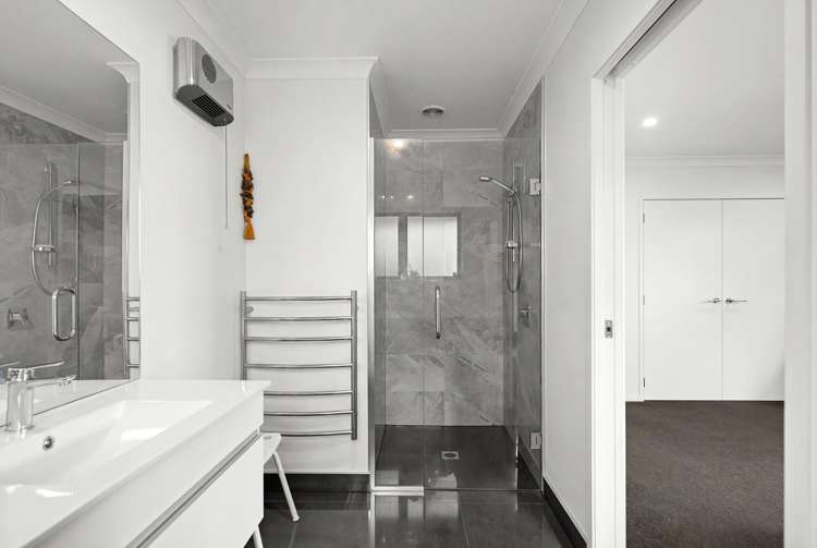 52 Norfolk Drive Cambridge_11