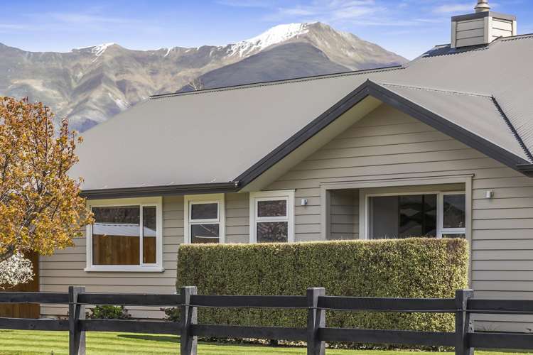 1 Moncrieff Place Wanaka_16