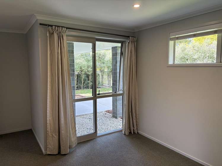 8 Rire Hau Lane Pyes Pa_6