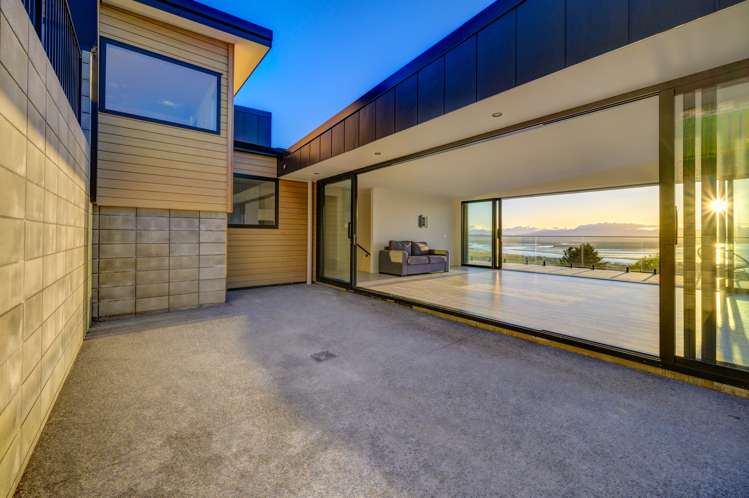 24 Commodore Place Britannia Heights_15