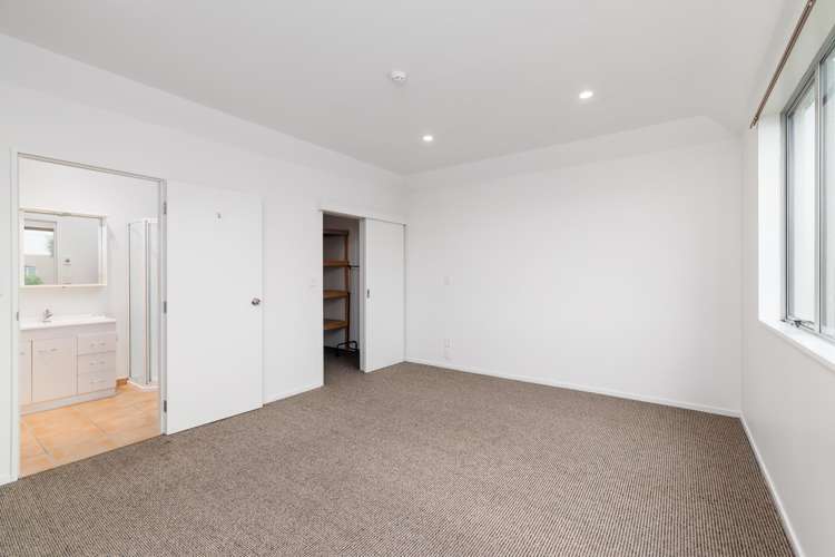 6 Thackers Quay Woolston_10