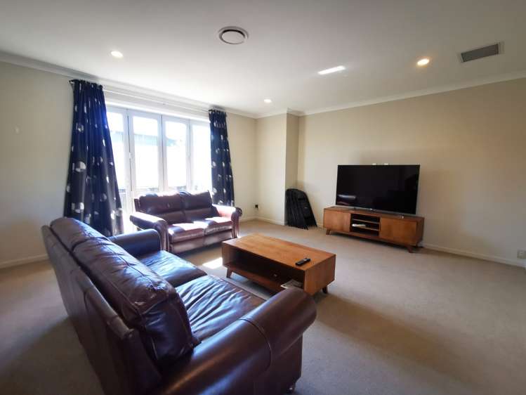 8 Tallentire Crescent Huntington_7