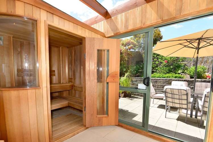 221 Alec Craig Way Gulf Harbour_9