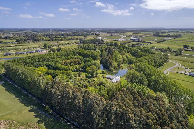 61 Mapleham Drive Pegasus_28