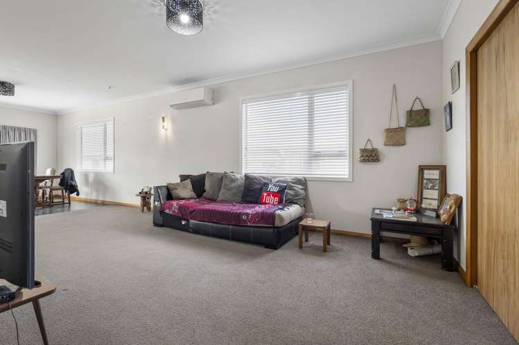 8 Orlando Street Stratford_6