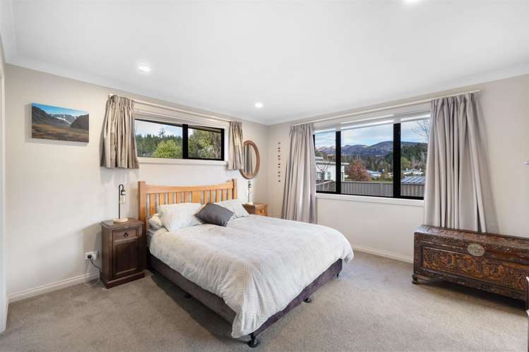 29 Alice Burn Drive Luggate_12