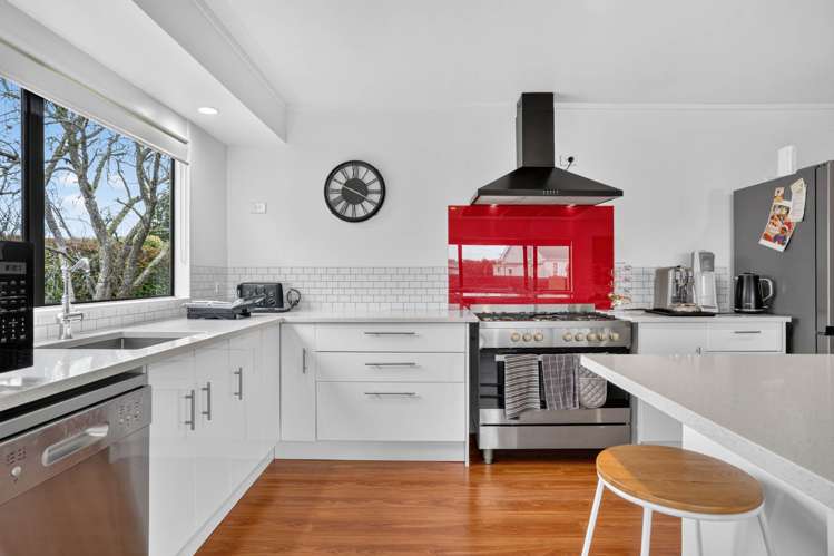 4 Leslie Street_4