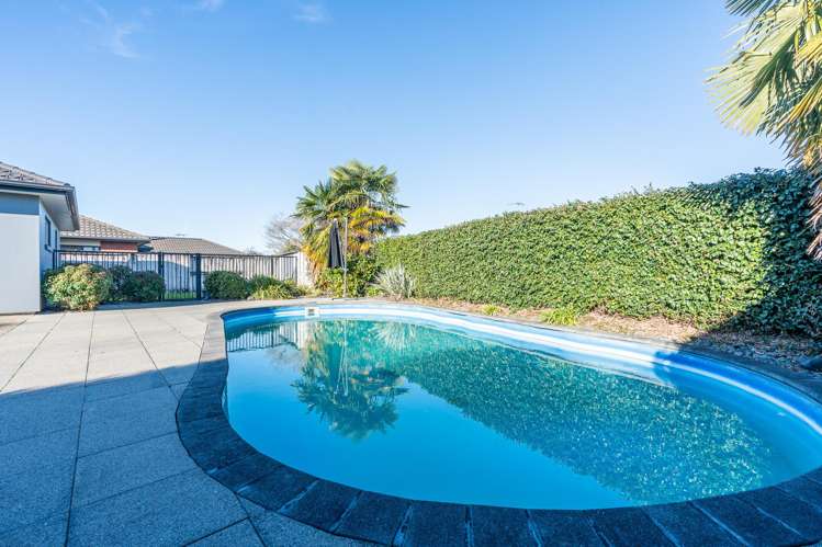 10 Burgundy Court Rototuna_12