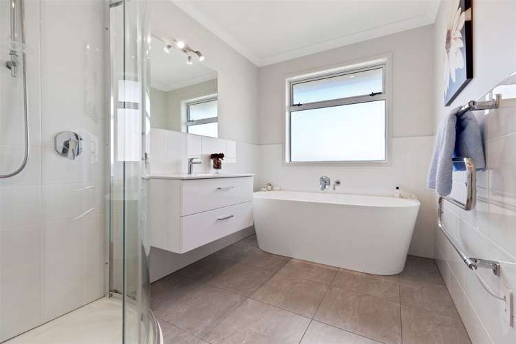 159 Sapphire Drive Hairini_12