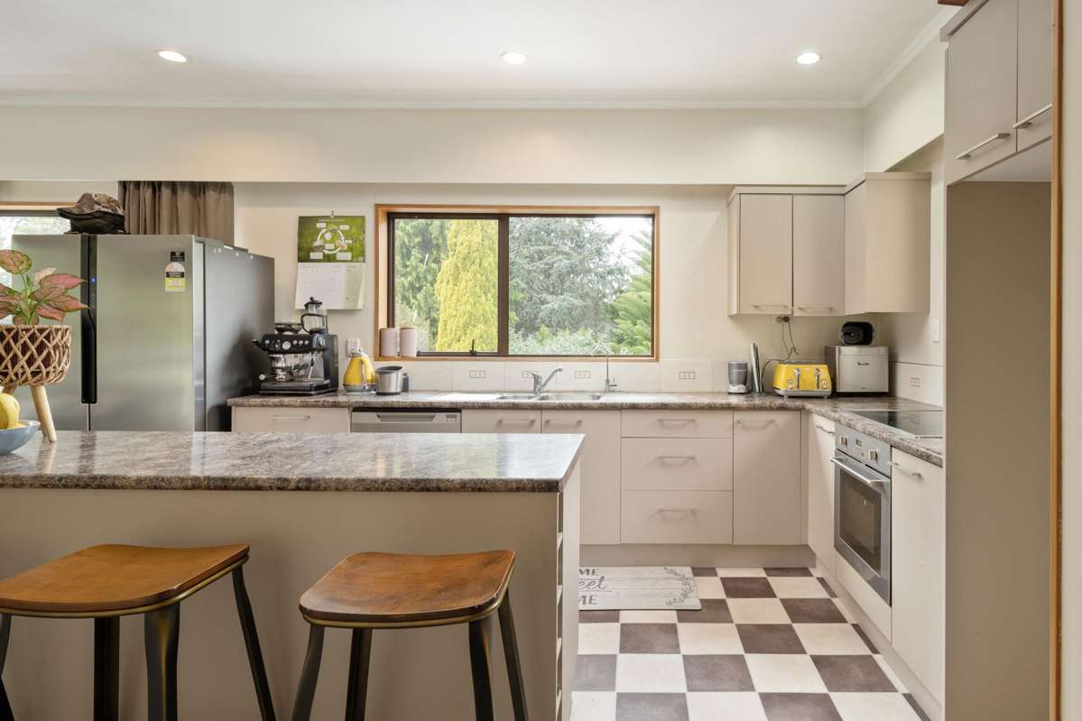 99 Dillons Point Road_3