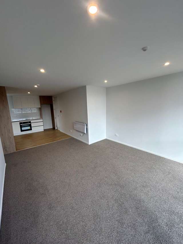 4/16 Treasure Lane Te Atatu South_2