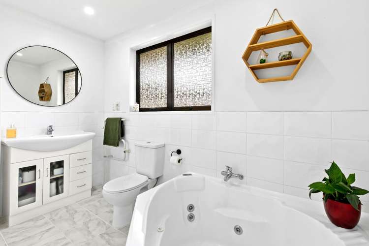 12 Froude Street Leamington_12