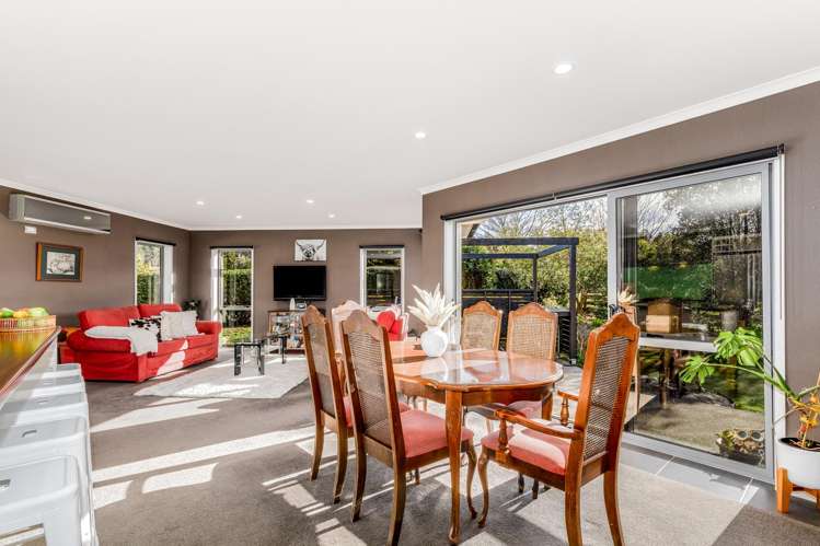 84 Gilbert Road Kaitoke_6