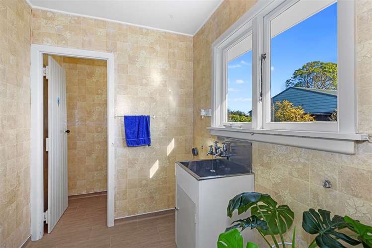 18 Reginald Street Burwood_11