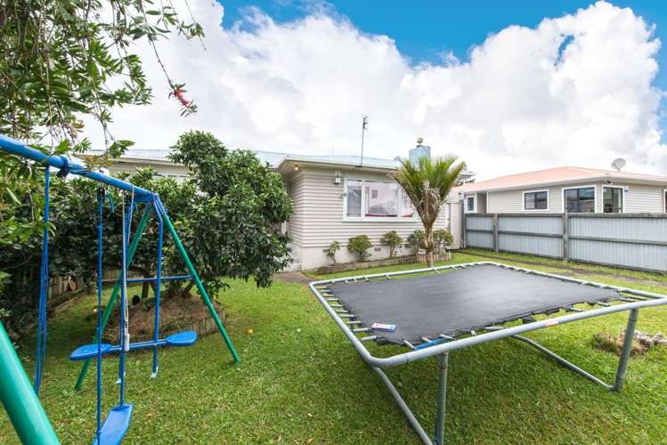 1 Mildmay Road Henderson_23