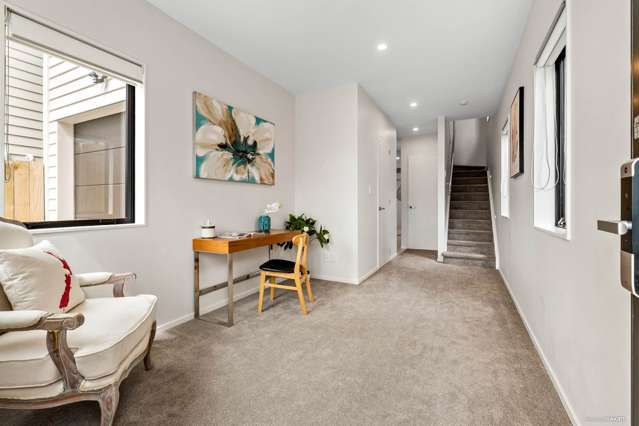 72 Joseph Street Flat Bush_2