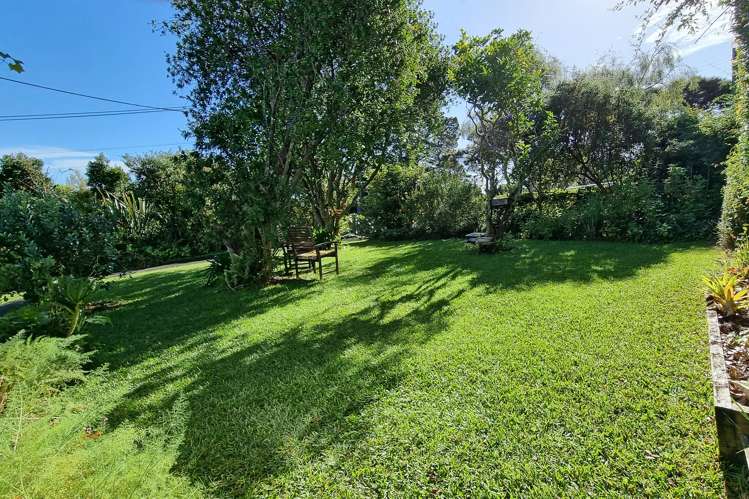 94 Aeroview Drive Beach Haven_23