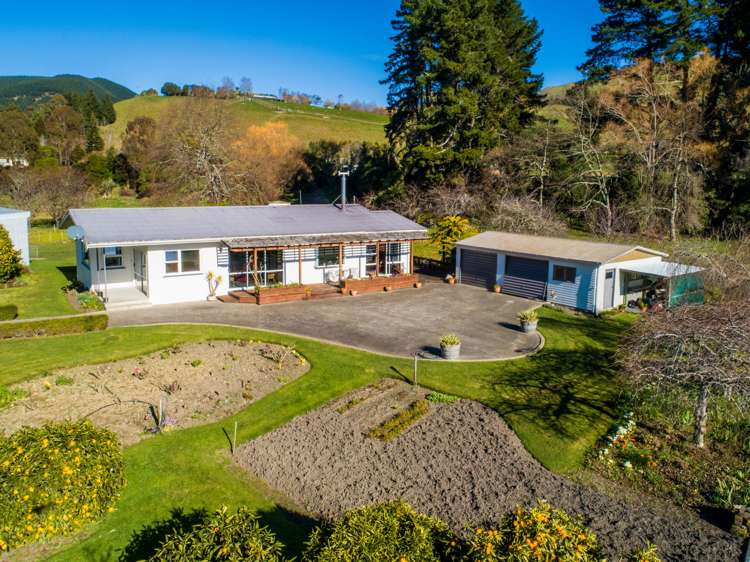 208 River Terrace Road Brightwater_3