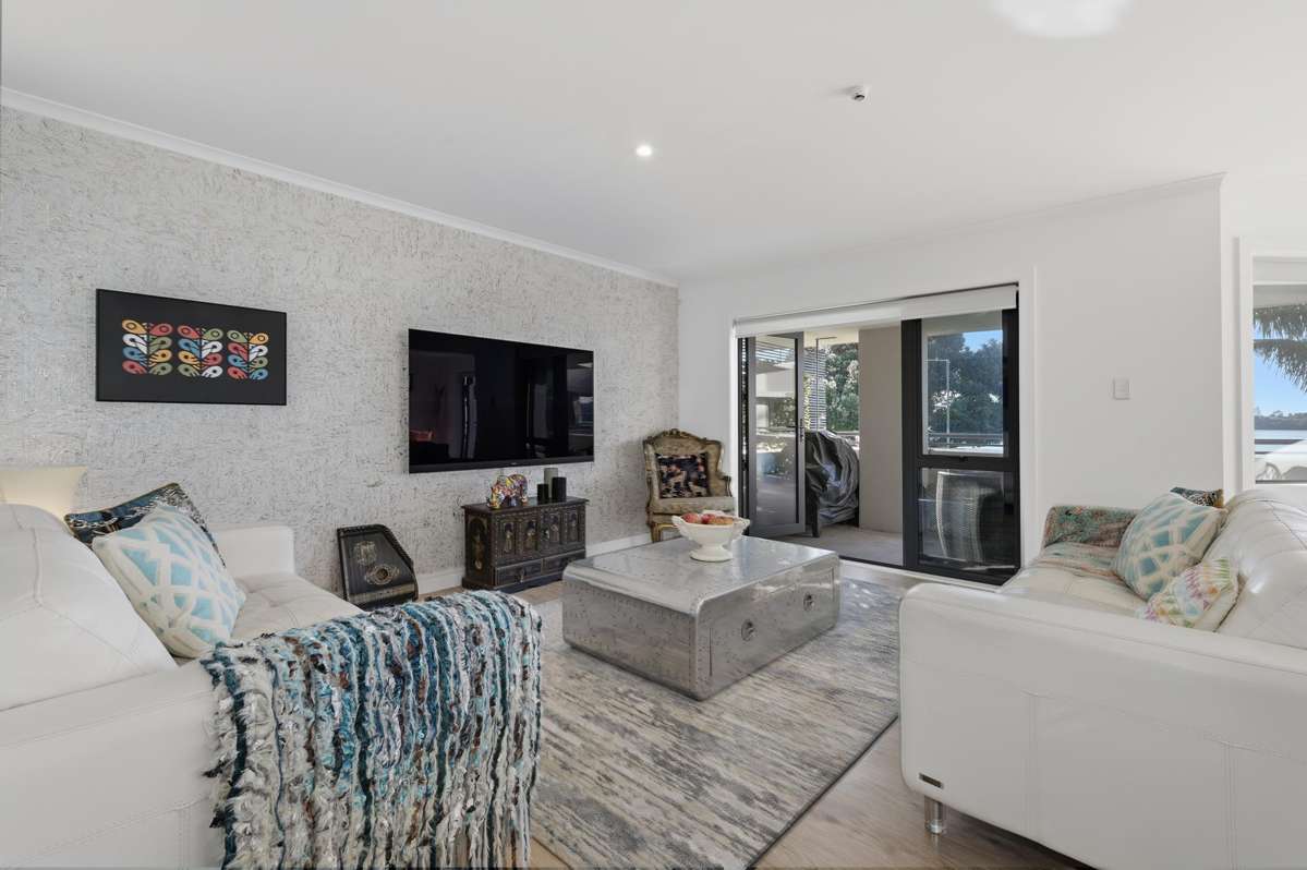 4/2 Sixth Avenue_2