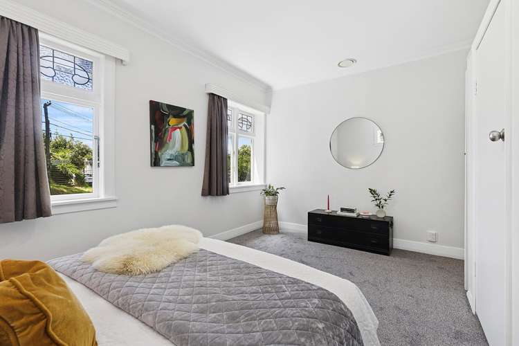 23 Laura Avenue Brooklyn_10