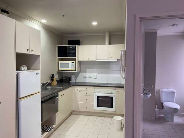10j/1 Emily Place Auckland Central_4