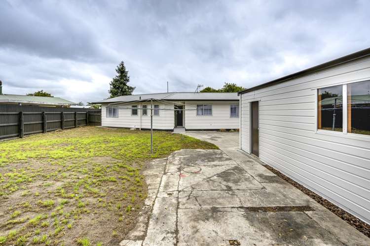 15 Bangor Street Flaxmere_14