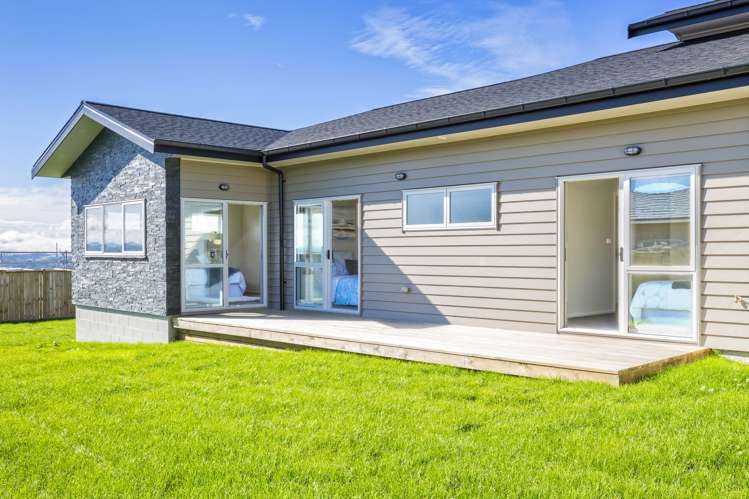 356 Upper Queen Street Pukekohe_18