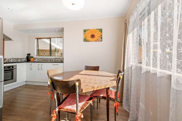 74a Reynella Drive Massey_3