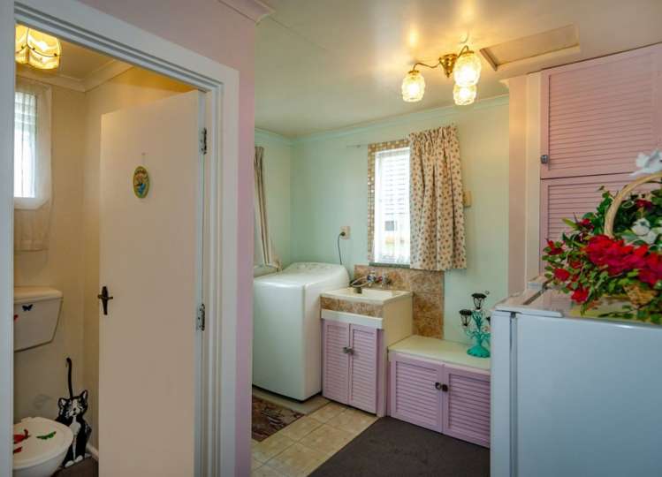 96 Hastings Street West Sydenham_21