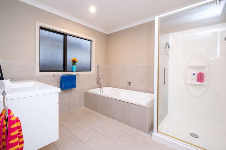 36 Allens Lane Clive_13