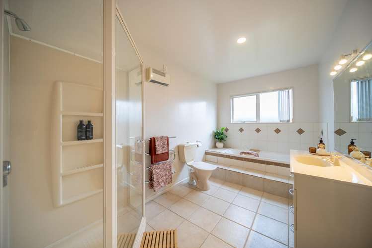 30 Govan Drive Te Anau_15