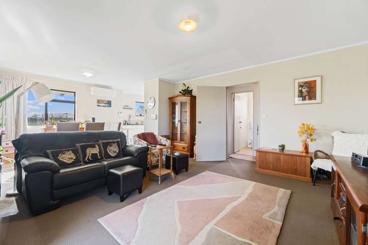 12 A,B,&C George Clay Place Huntly_4