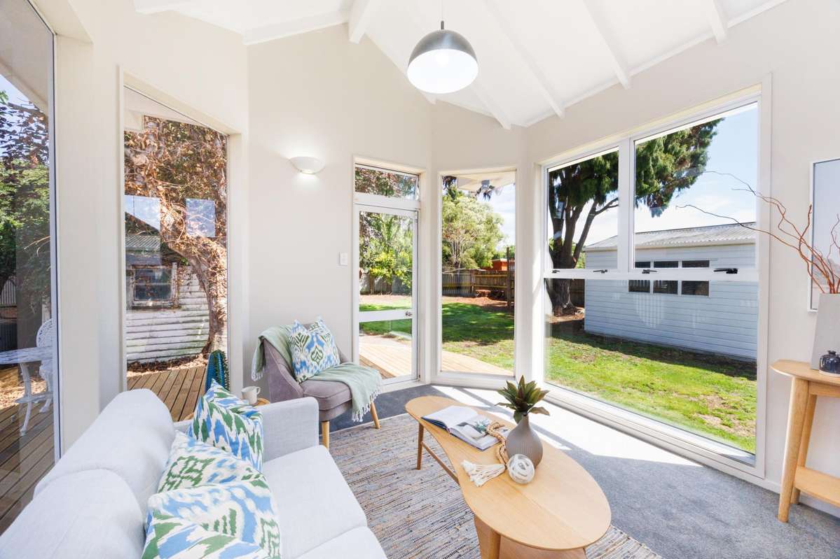 258 College Street_3