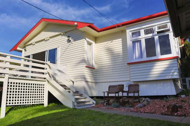 2 Russell Terrace Greymouth_1