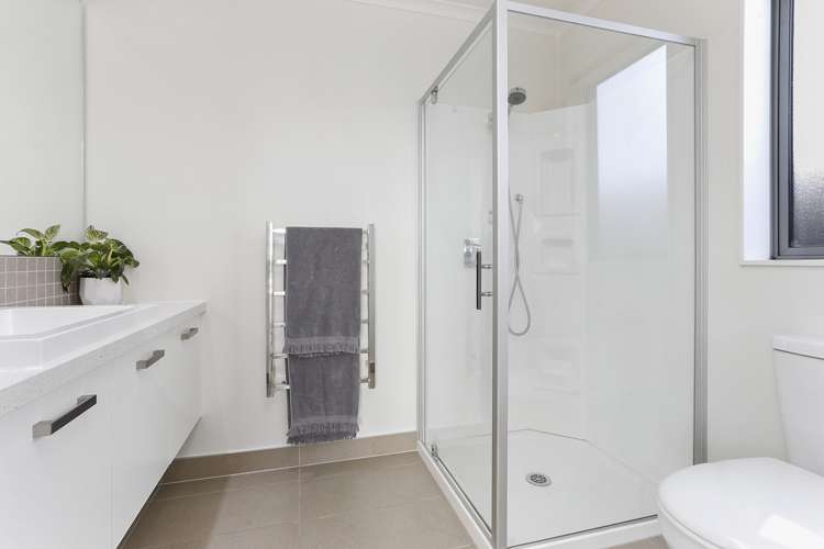 14 Seafort Lane Silverdale_11