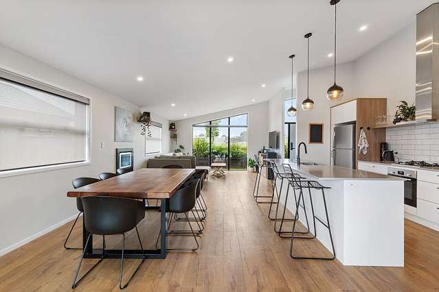 40 Metoriti Cres Papakura_2