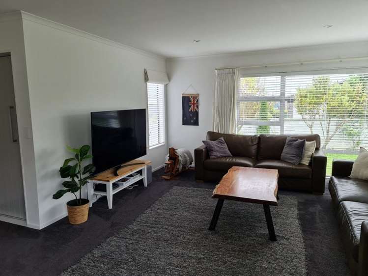 90a Endeavour Drive Whitby_14