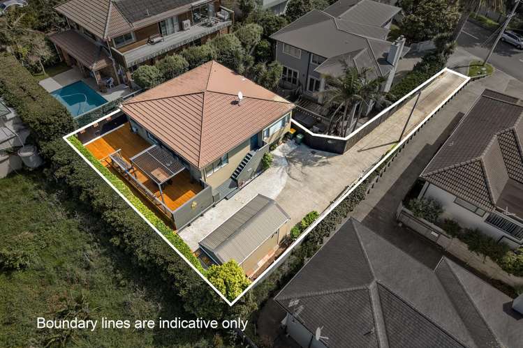 2/36 Browns Bay Road Rothesay Bay_13