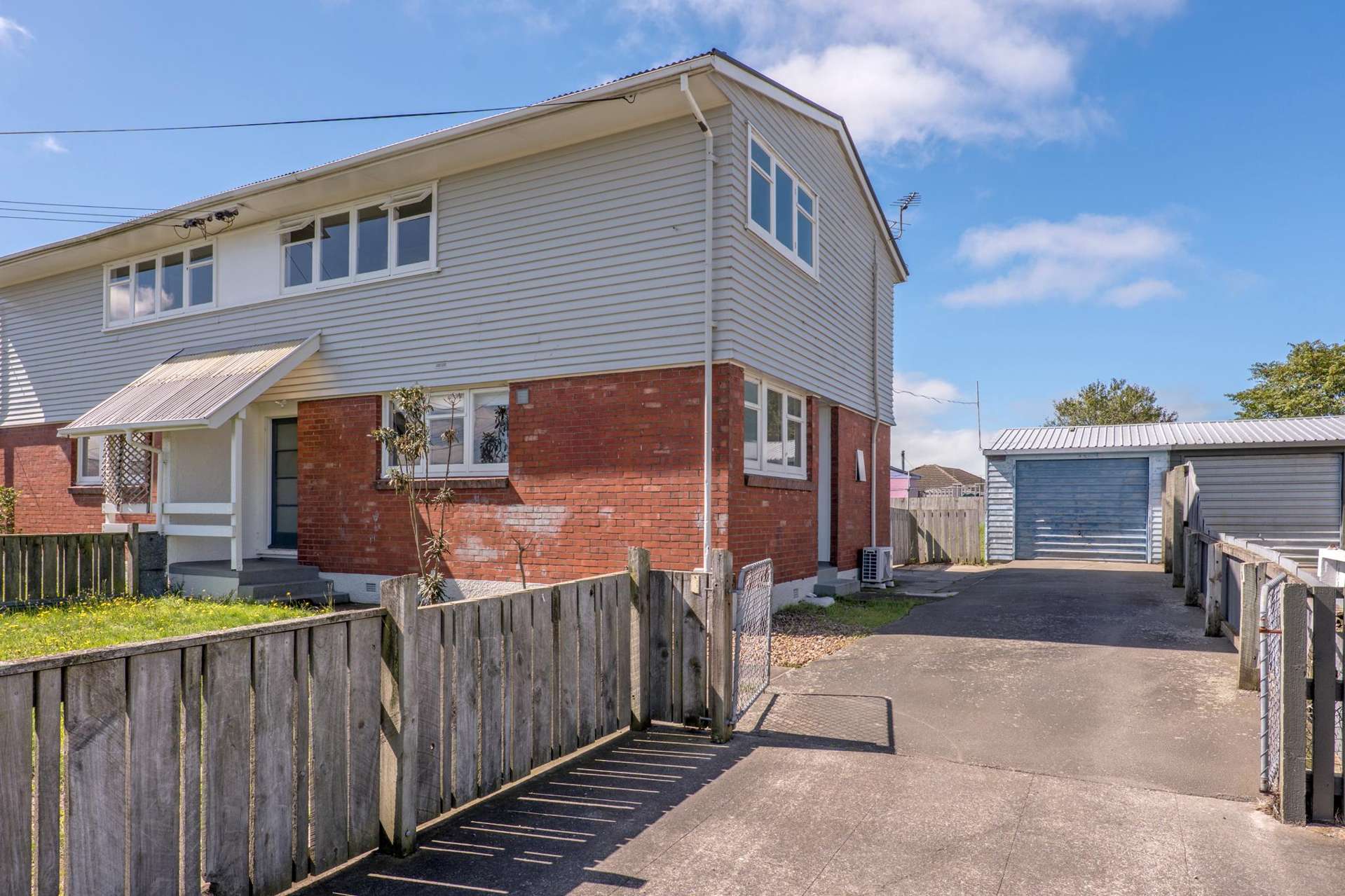3 and 5 Solent Place Aranui_0