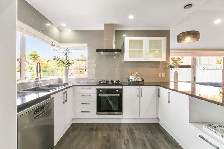 23 Kuripaka Crescent The Gardens_1