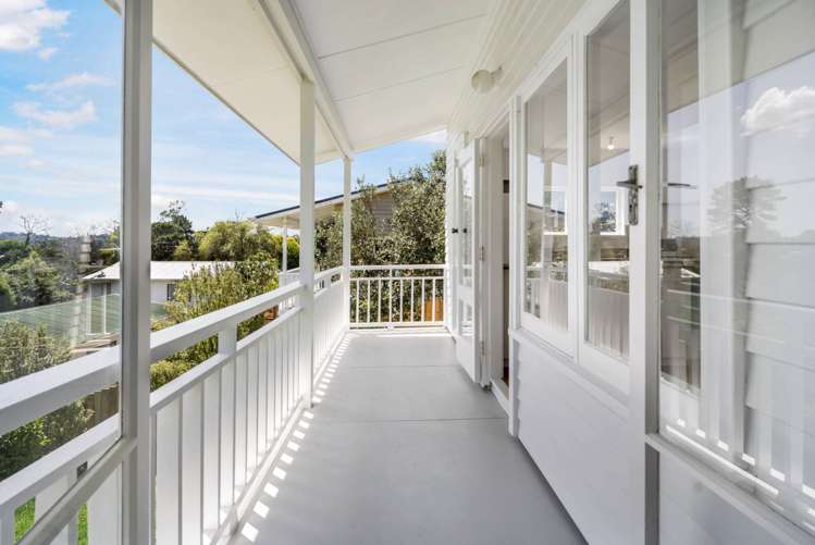 79 Taurus Crescent Beach Haven_9