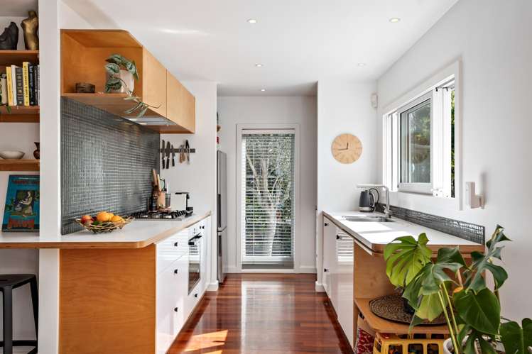 25 Warnock Street Westmere_12