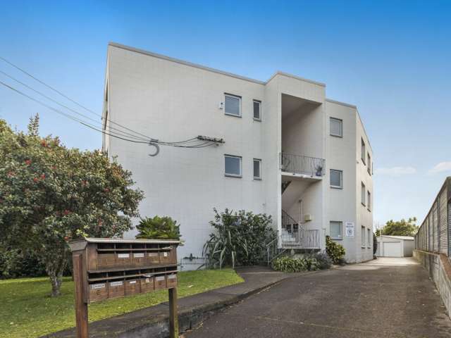 6/5 Curran Street Herne Bay_3