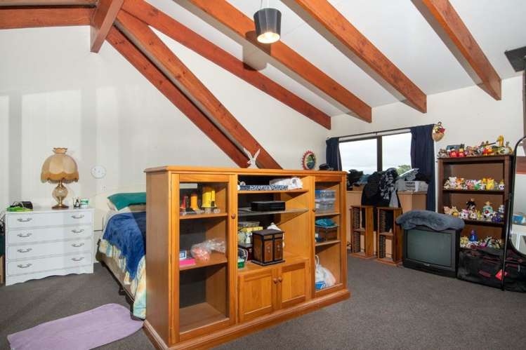 215 Nixon Road Taupaki_9