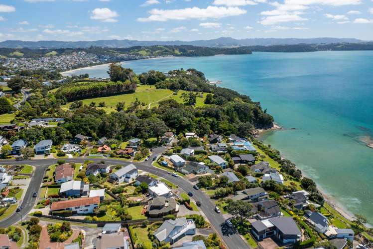 24 Mariners Grove Algies Bay_49