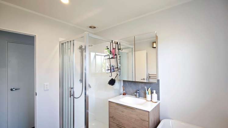 22A James Street Glenfield_15